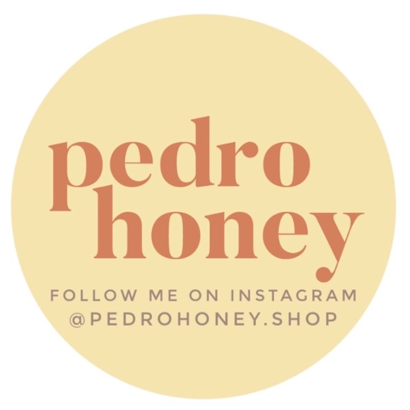 Levi's Denim - 20% off bundles of 3 or more🧡